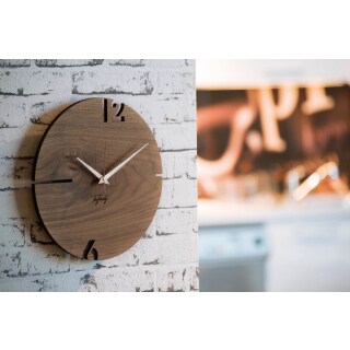 Holz-Wanduhr Puhr rund Nuss